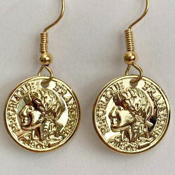 Vintage French Republique Faux Coin Earrings Dangle Gold Plated Wire France - Picture 6 of 8